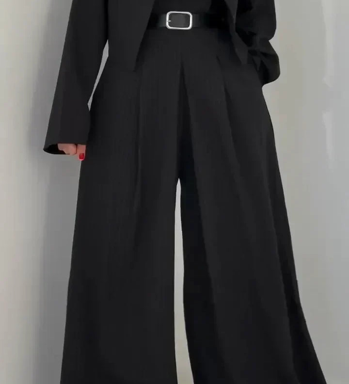 Lidia | Bustier and Jacket Set for Ladies – Elegant and Modern Style