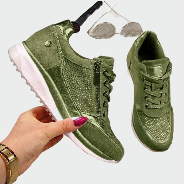 Classic and Comfortable Orthopaedic Sports Shoes with Soft Sole
