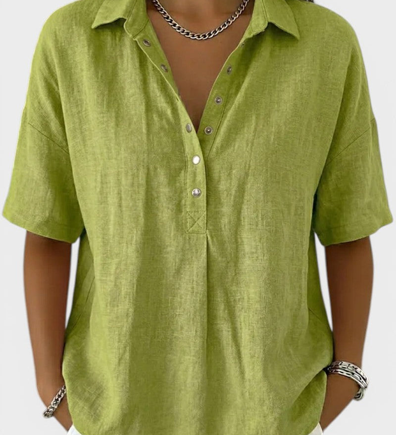 Noelia™ | Blouse with Collar and Elegant Buttons