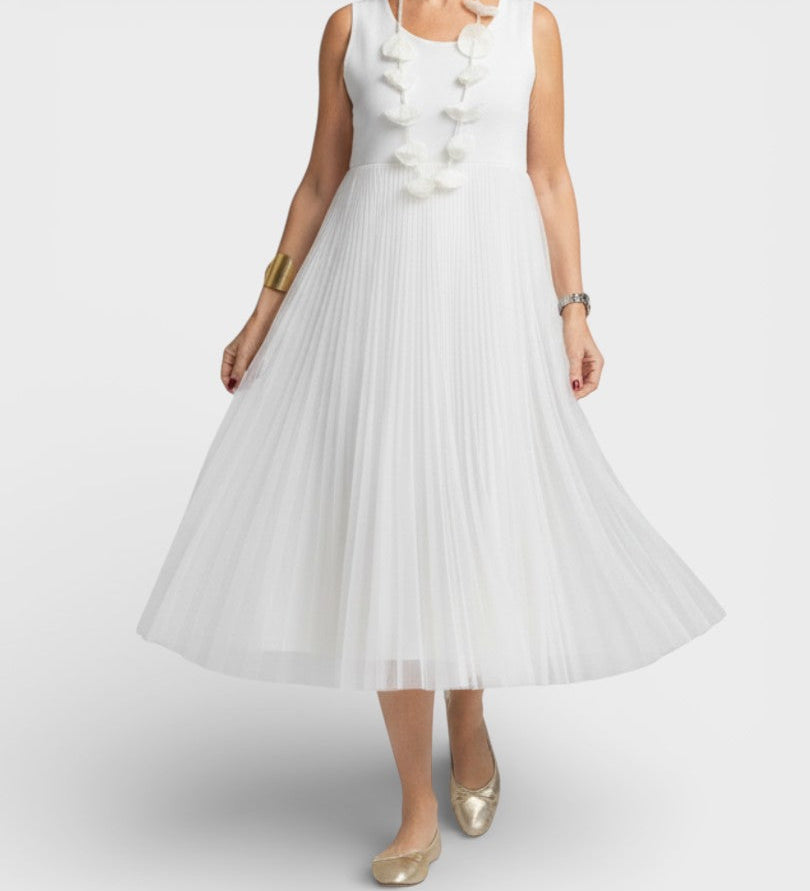 Claudia™ | Elegant Knit Dress with Tulle