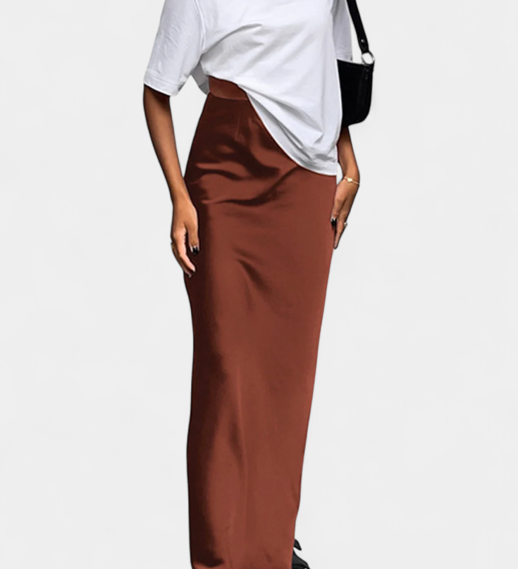Fable Maxi Utility Skirt in Plain Design and Polished Style