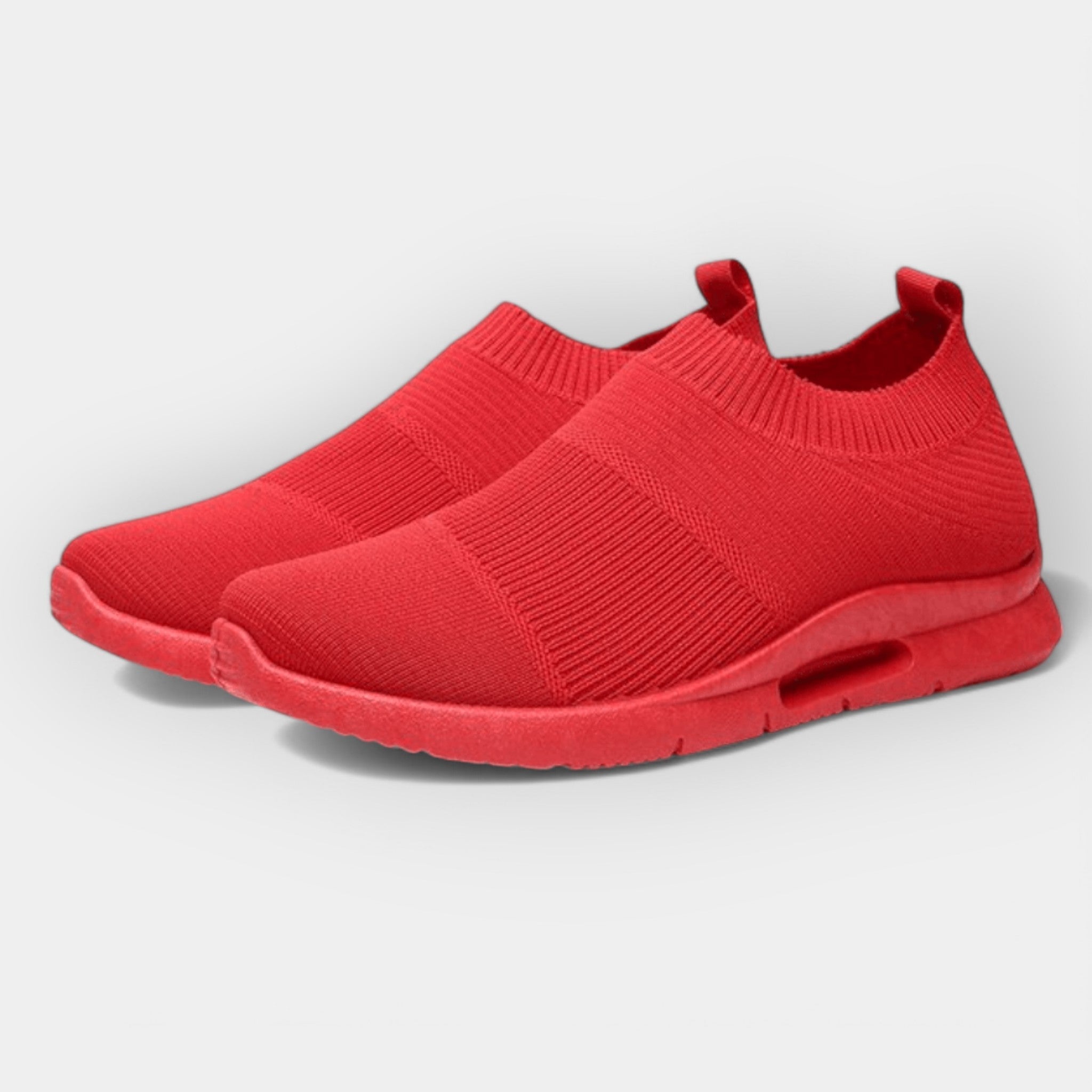 Sports shoes with cushioning technology