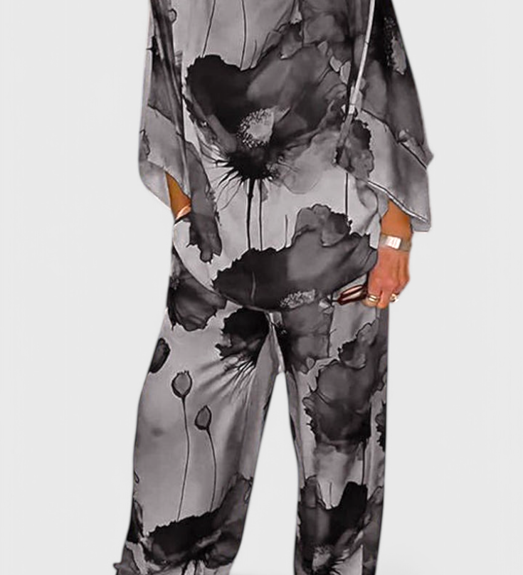 Karoline Floral Two-Piece Set with Relaxed Fit