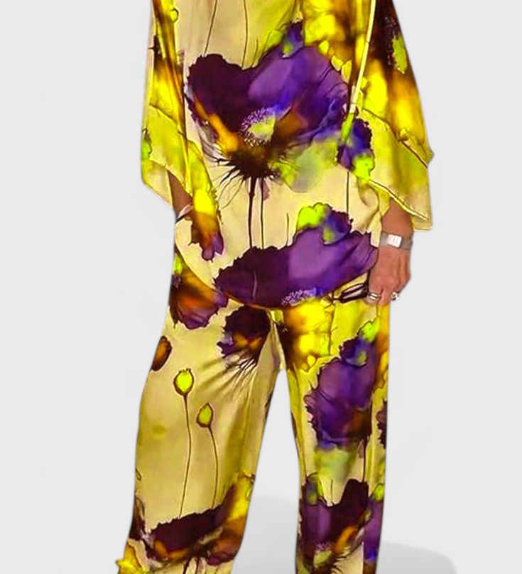 Karoline Floral Two-Piece Set with Relaxed Fit