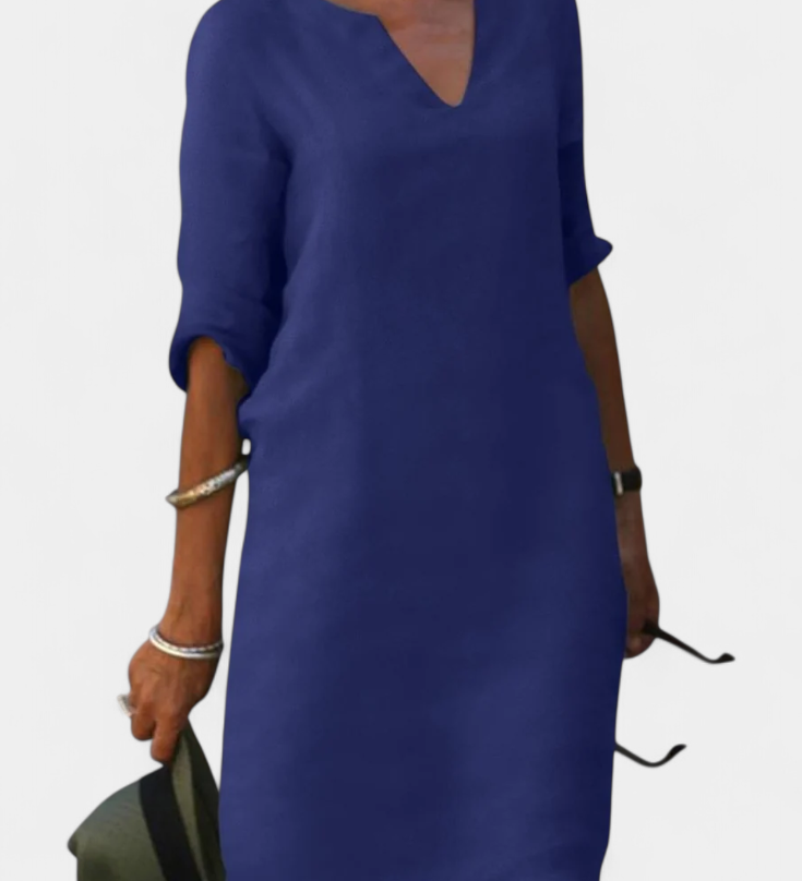 Elowen Dress with V-Neck and Three-Quarter Sleeves