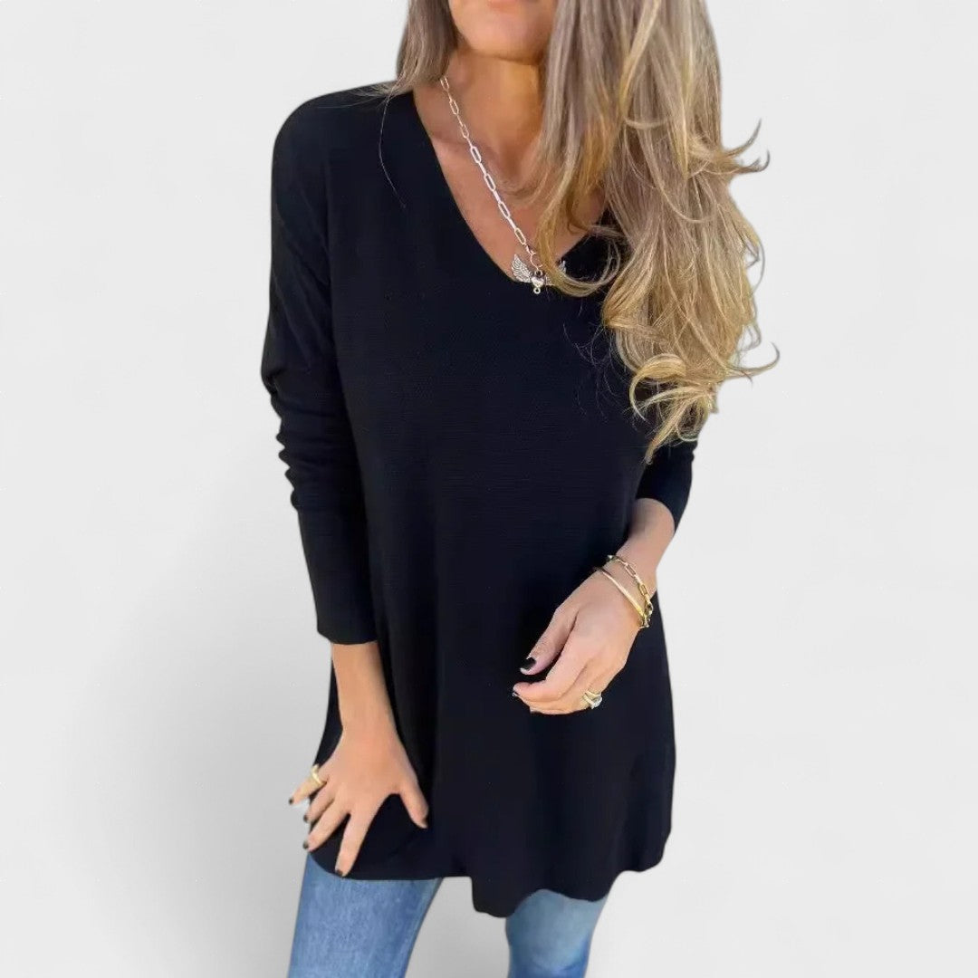 Juana™ | Relaxed Knit Tunic with V-Neck