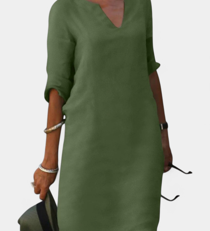 Elowen Dress with V-Neck and Three-Quarter Sleeves