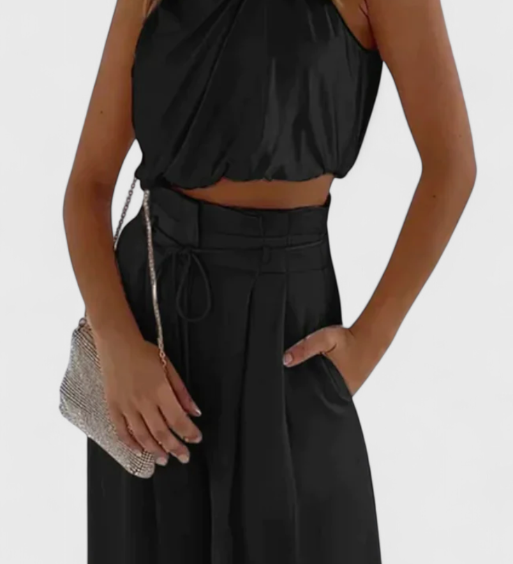 Helira Soft and Lightweight Two-Piece Set