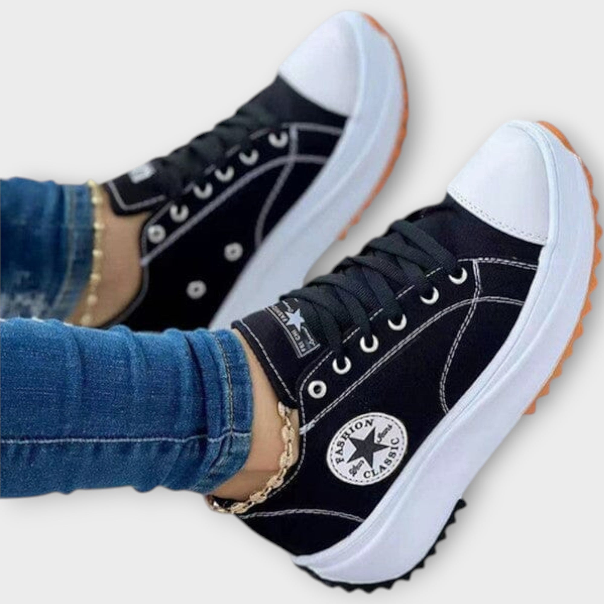 Stylish Sports Trainers with Modern Design