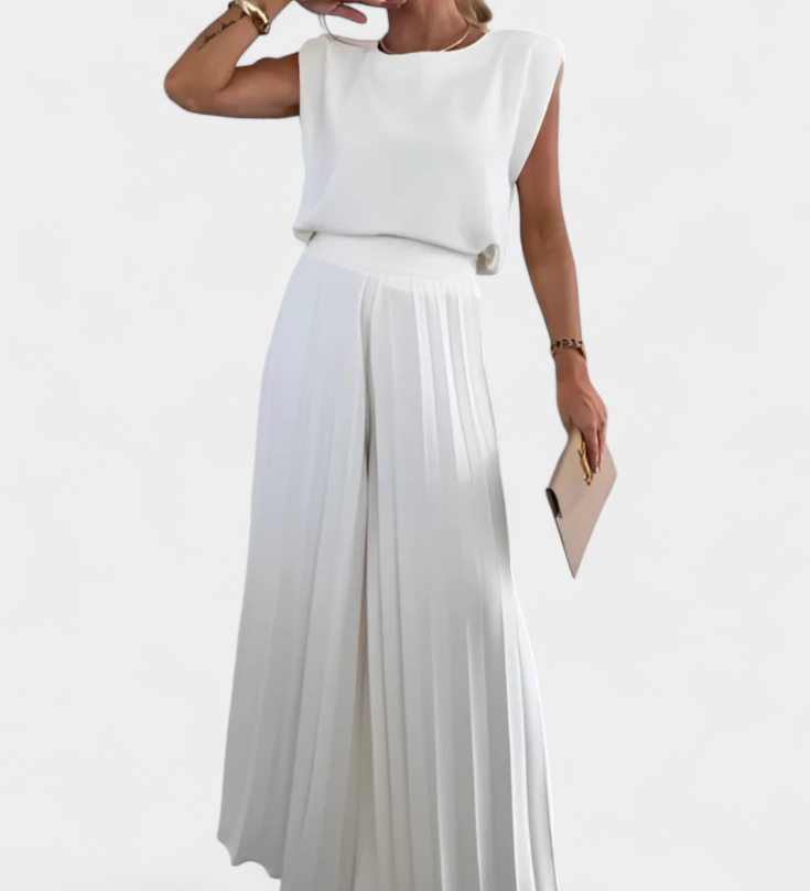 Liora Two-Piece Set with Wide-Leg Pleated Trousers