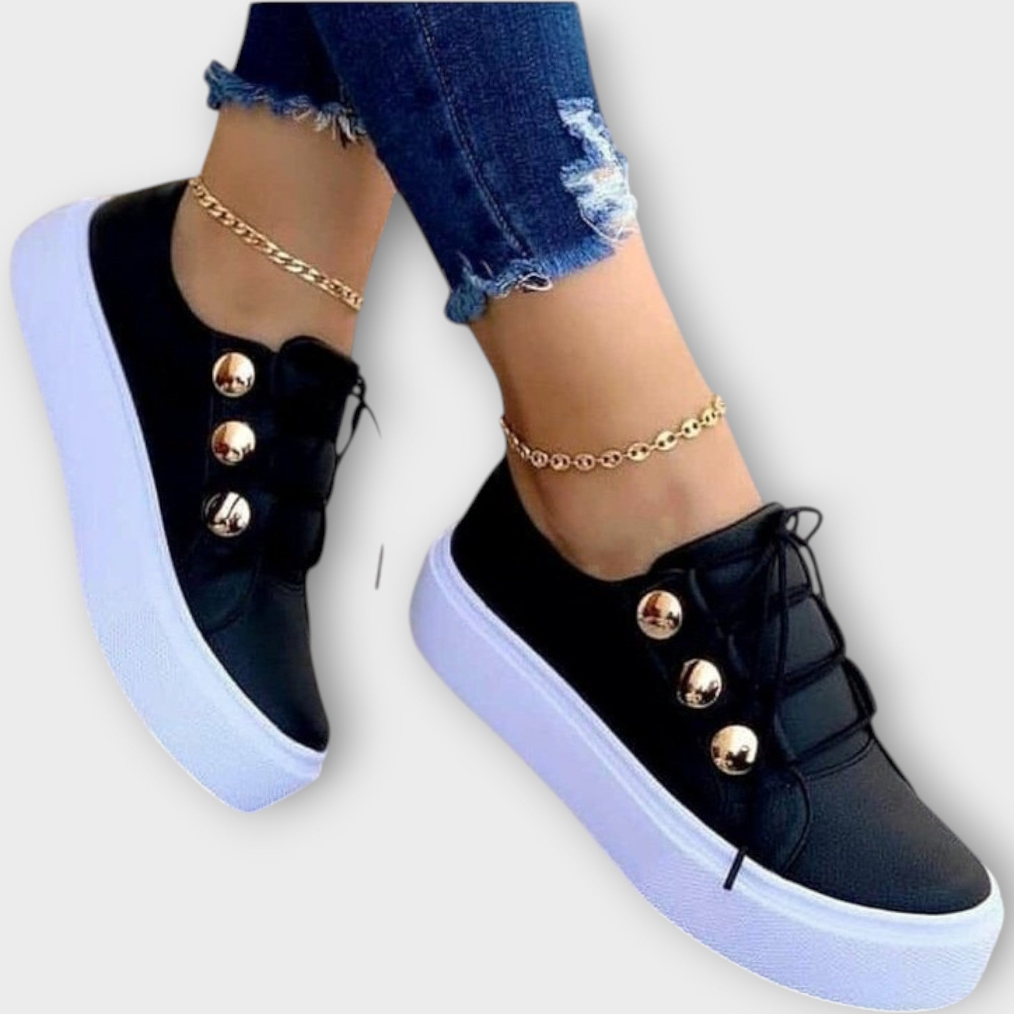 Elegant Trainers with Minimalist Design