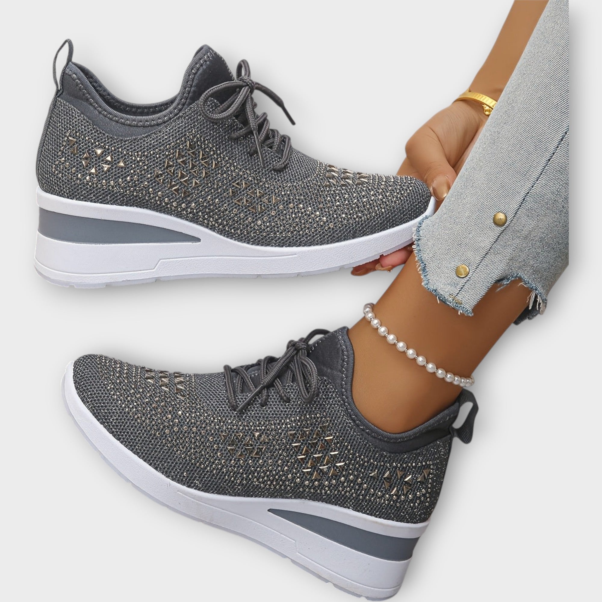 Sports shoes with a modern design