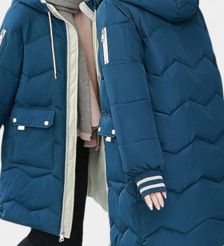 Beautiful Winter Coat with Zip and Hood