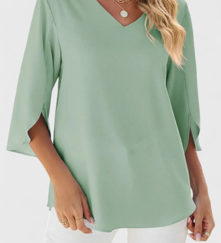 Casual Tabitha Blouse with Loose Cut and Sophisticated Style