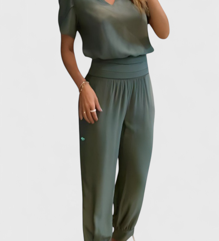 Cassandra | Blouse and Trousers
