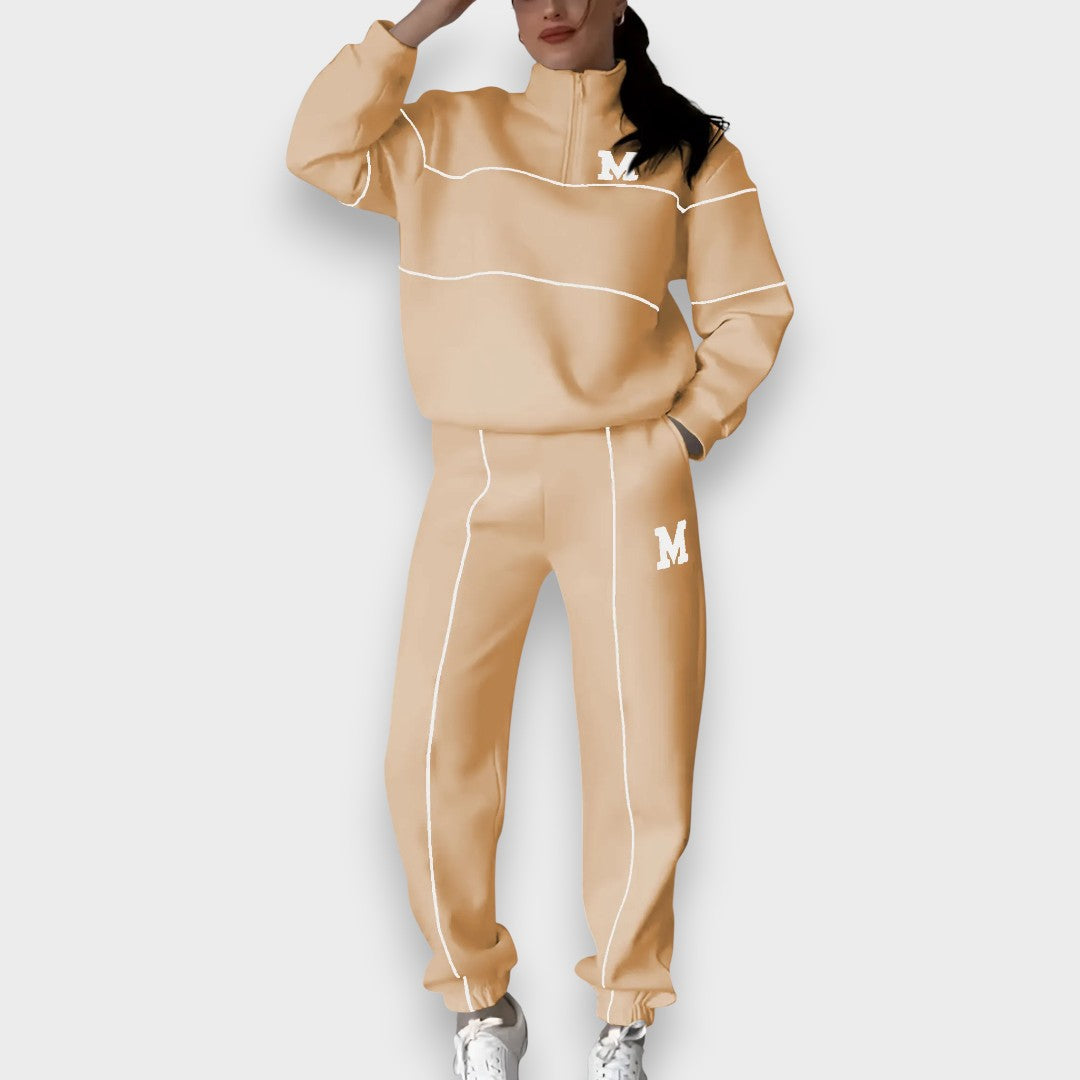 Lea - comfortable and stylish set