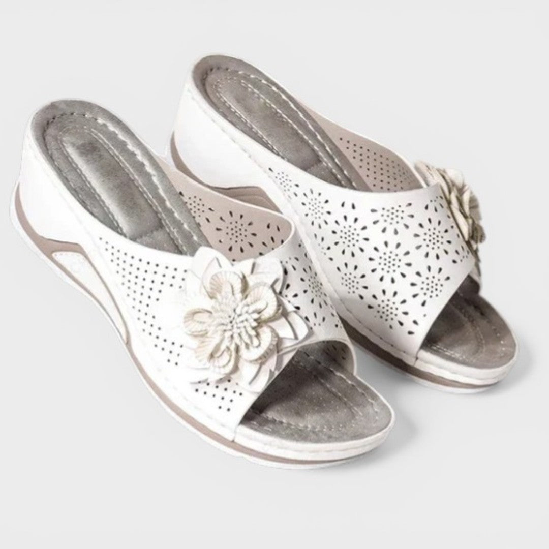 Nerea™ | Comfortable Leather Orthopaedic Sandals
