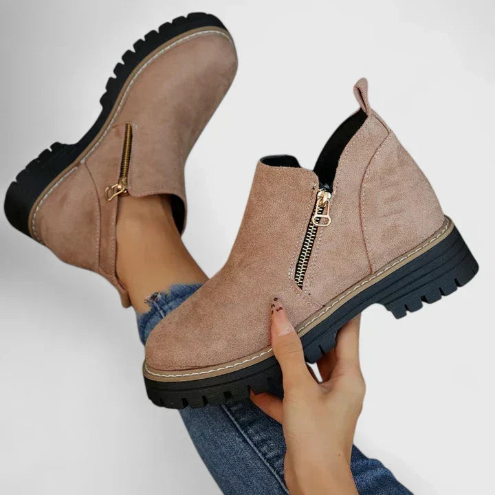 Verónica™ | Comfortable Orthopaedic Boots